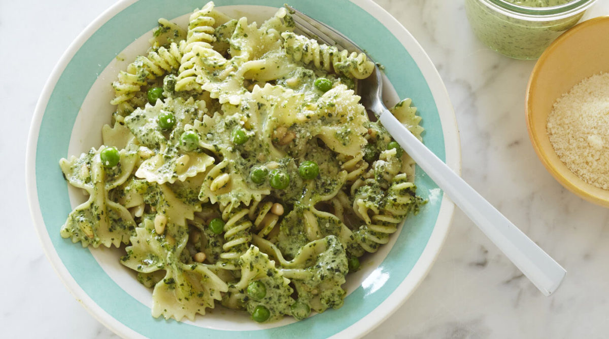 Pasta Pesto with Peas