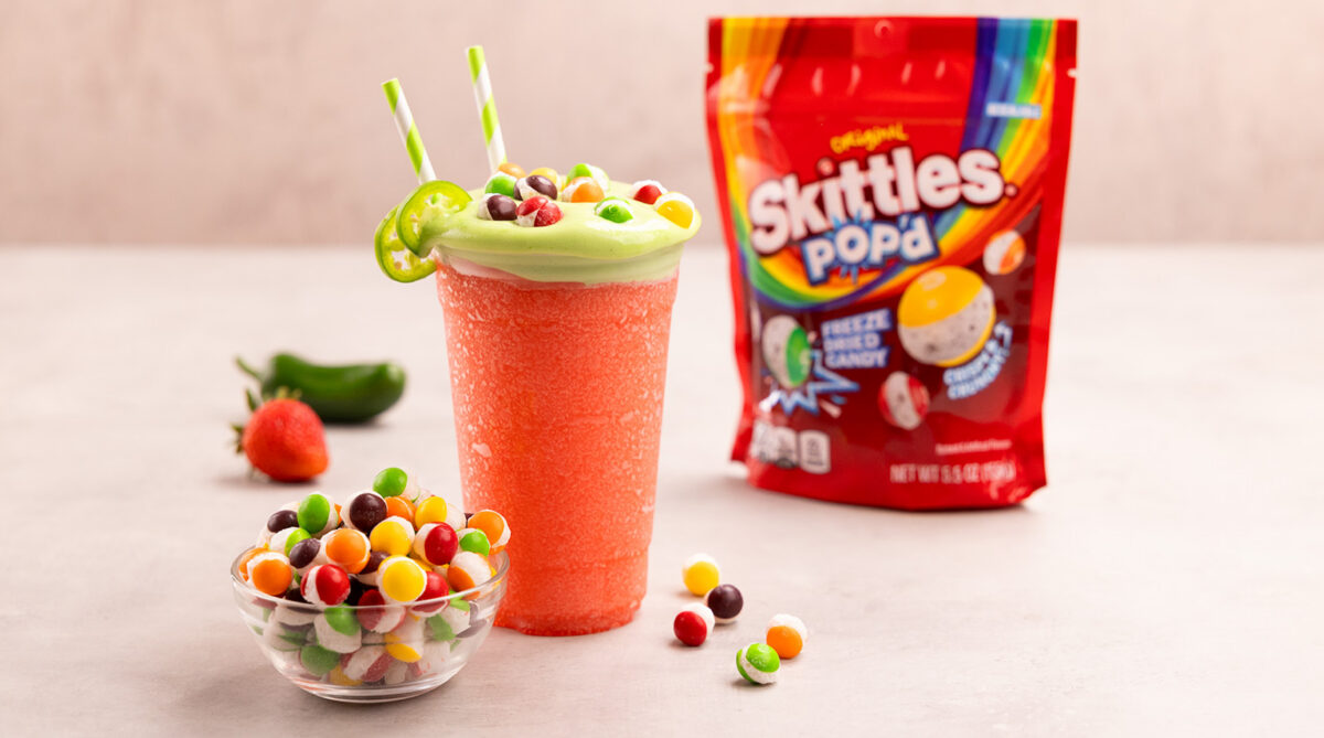 Strawberry Jalapeño Frozen Lemonade